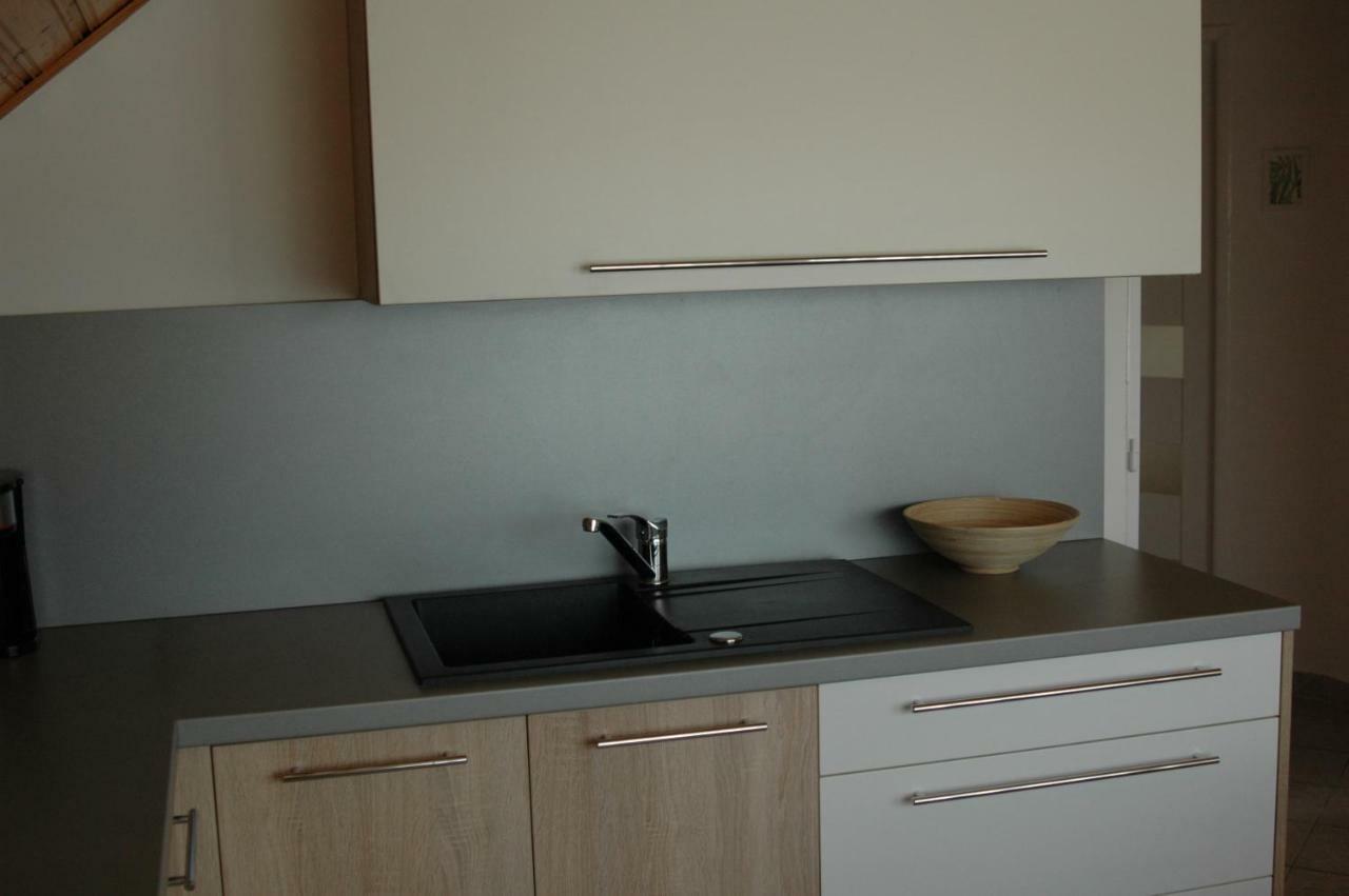 Dunajská StredaApartman Timeaアパートメント エクステリア 写真