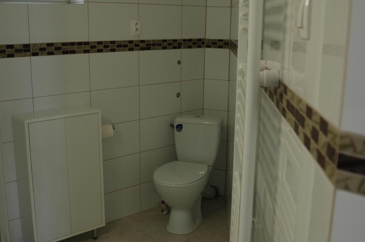 Dunajská StredaApartman Timeaアパートメント エクステリア 写真